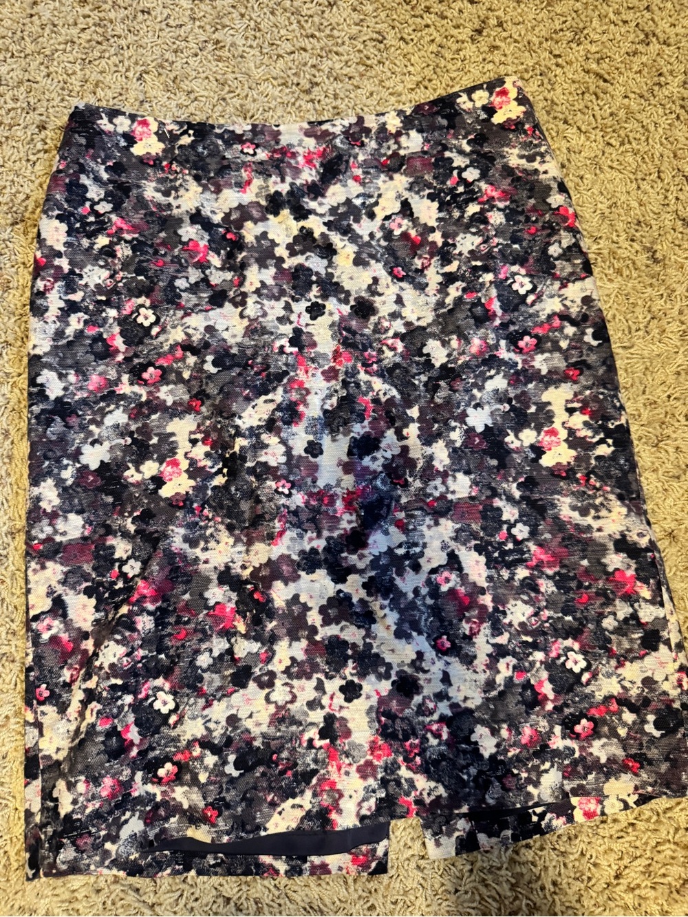Talbots Floral Print Pencil Skirt in Black, Pink and White